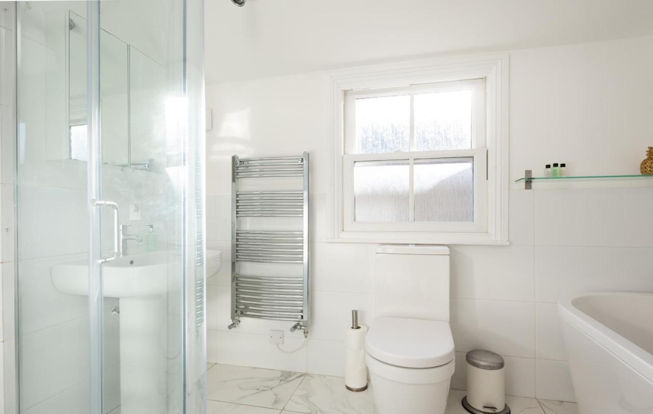 The Magdalene Cottage - Modern & Comfortable 4Bdr Family Home Cambridge  Bagian luar foto
